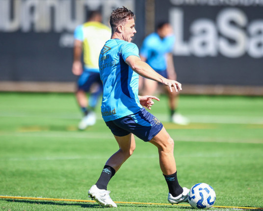 Grêmio tem véspera de retorno agitado com polêmica fora de campo