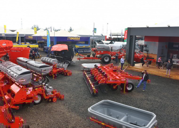 Com a baixa demanda para renovação da frota, estandes de máquinas tiveram pouco movimento nesta edição da Expointer 