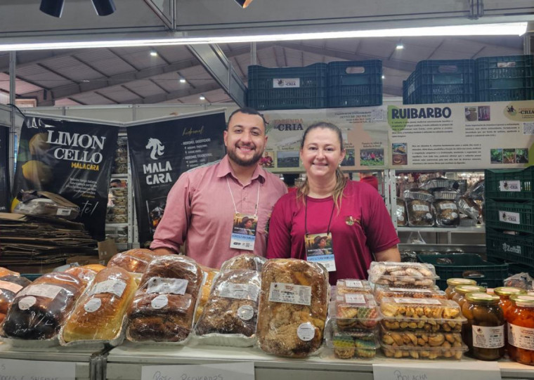 De São Francisco de Paula, receitas com ruibarbo, planta originária da Euorpa, estão presentes em itens da Fazenda da Cria
