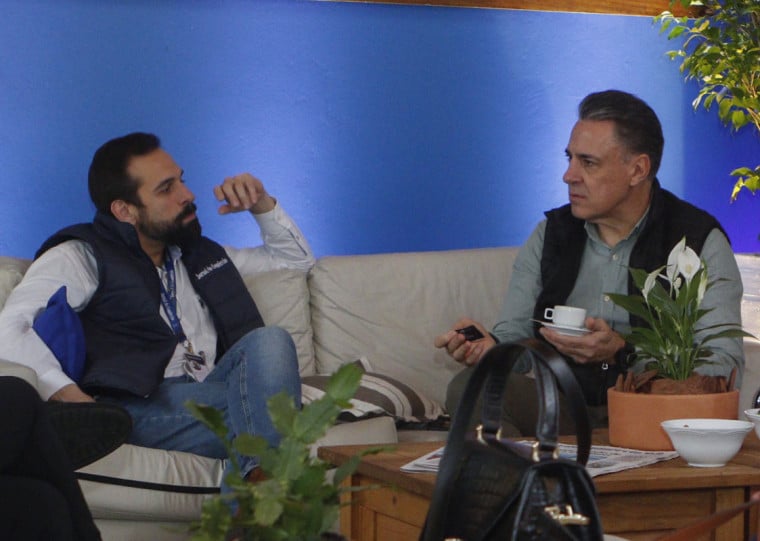 O assessor estratégico de marketing e comunicação da instituição, Gerson Silva, visitou a Casa do JC na Expointer 2025