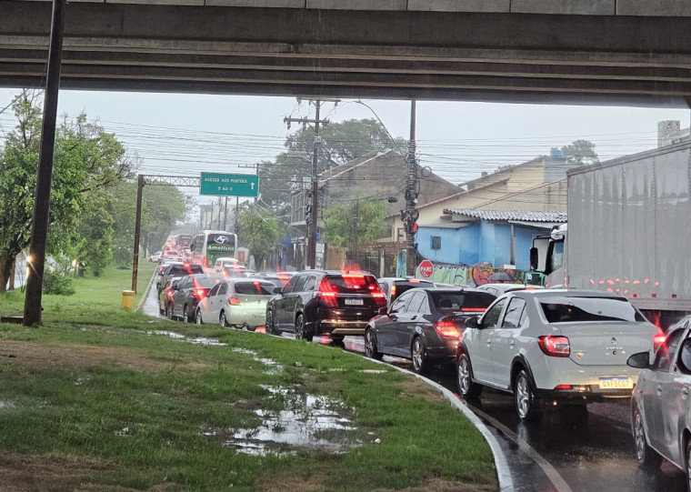 Com tanto movimento, acessos à Expointer ficam congestionados