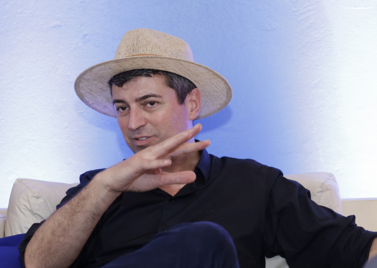 Indústria madeireira, fortemente impactada pela tarifação de 50% imposta pelos Estados Unidos, preocupa