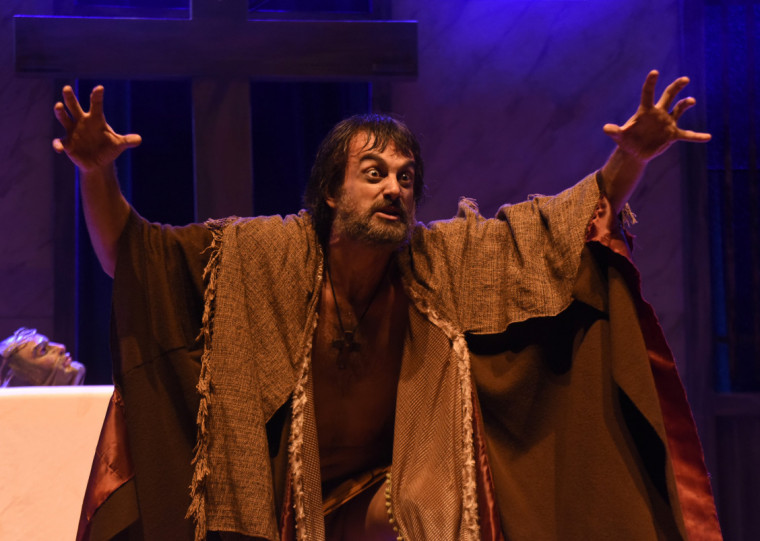 Com texto contemporâneo de Paco Bernal, dramaturgo espanhol, espetáculo terá sessão única, nesta terça-feira (9), às 20h