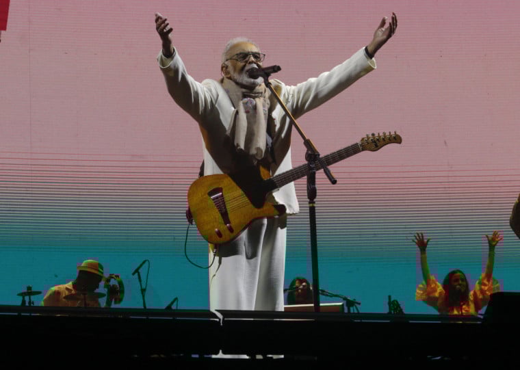 Gilberto Gil &eacute; uma das atra&ccedil;&otilde;es que comandar&aacute; a festa direto de Copacabana