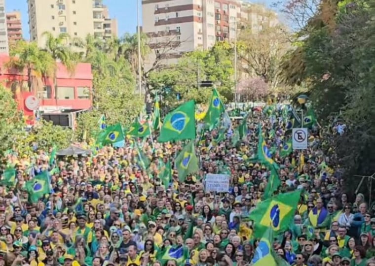 Apoiadores do ex-presidente Jair Bolsonaro realizaram ato no Parcão, em Porto Alegre