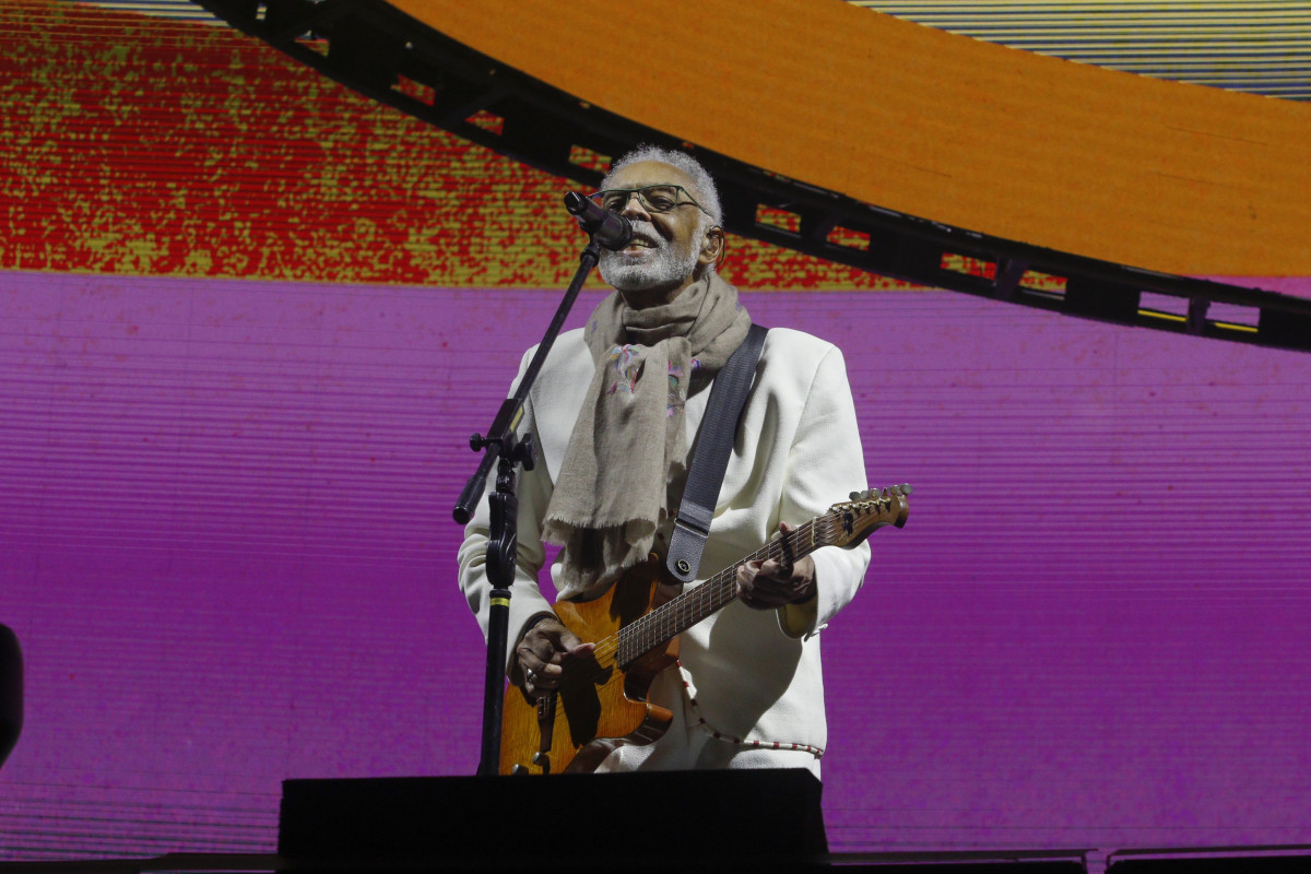 Gilberto Gil fez primeiro show na retomada da turnê 'Tempo Rei' após o falecimento da filha Preta Gil | BRENO BAUER/JC