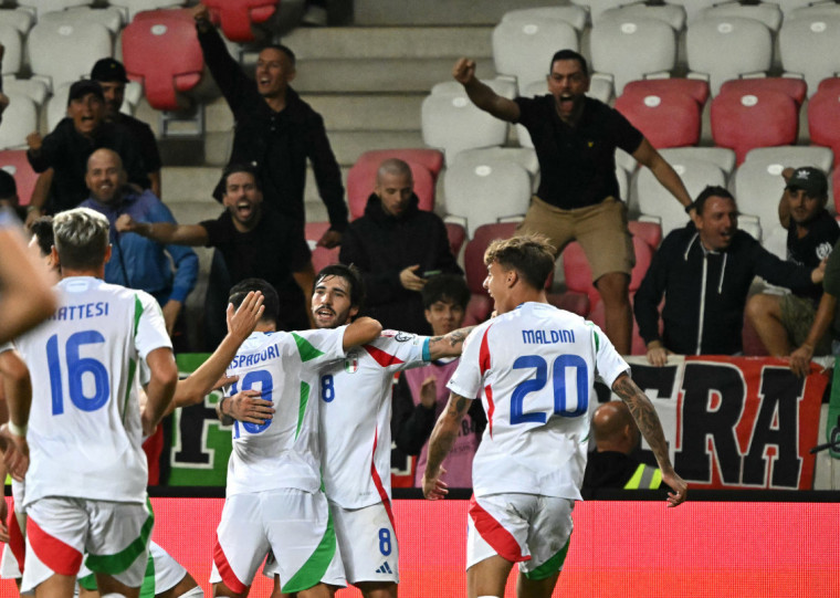 Gol da vitória italiana foi marcado nos últimos minutos do confronto