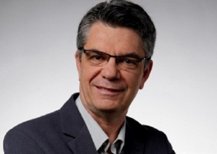  "A imprensa não está em guerra; está apenas cumprindo o seu trabalho, independentemente de críticas ou tentativas de intimidação", afirma Marcelo Rech