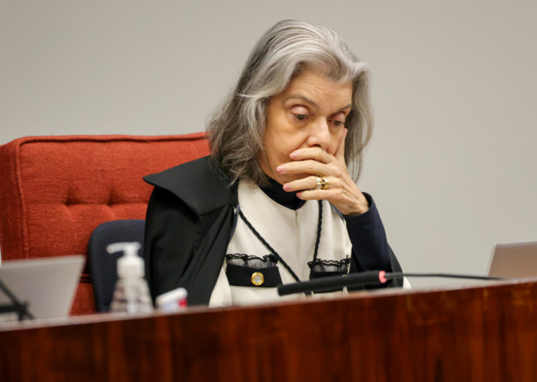 Ainda faltam os votos da ministra Cármen Lúcia e de Cristiano Zanin