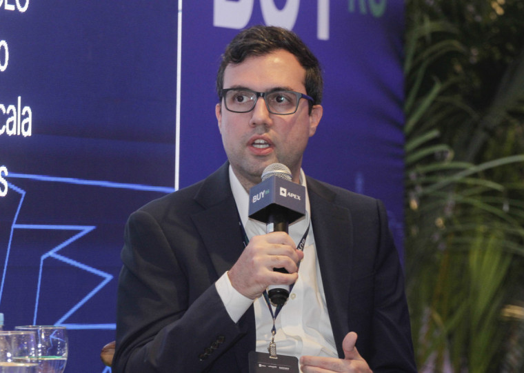 diretor de investimentos da Scala Data Centers, Raphael Rodrigues, foi o segundo a falar no terceiro painel do evento Buy RS