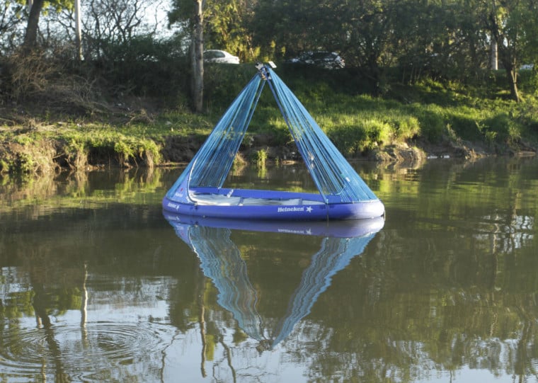 Empresa instalou duas caravelas, uma no Dilúvio e outra no Parque Pontal