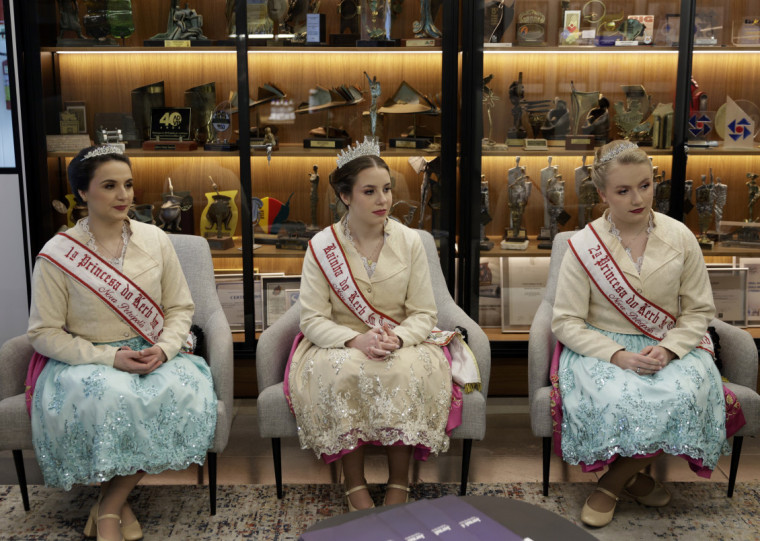 Corte da festividade, que esteve em visita ao Cidades, salientou a integração do público com a comunidade como ponto alto