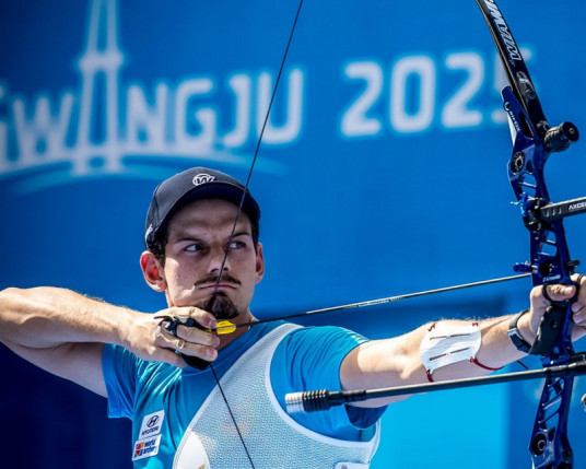 Marcus D'Almeida brilha no fim e conquista medalha de prata no Mundial de Tiro com Arco
