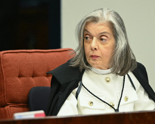 STF forma maioria para condenar Bolsonaro por tentativa de golpe de Estado