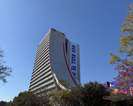 Mineirinho vai descer a rampa do Caff ao meio-dia desta quinta-feira