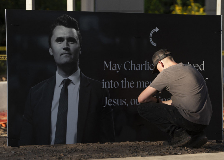 Kirk segue recebendo homenagens em diferentes cidades dos EUA
