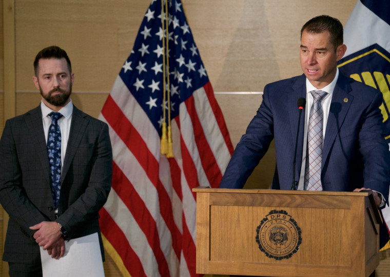 Agente do FBI Robert Bohls compartilhou informações em entrevista coletiva na manhã desta quinta-feira (11)