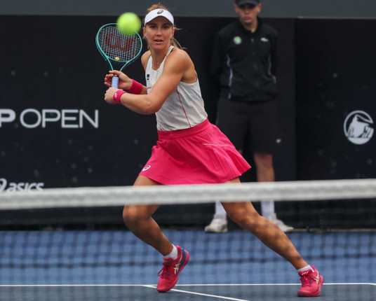 Bia Haddad derruba Laura Pigossi e vai às quartas de final do SP Open