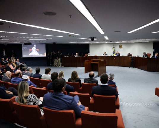 Prazo para recursos de Bolsonaro e outros sete réus deve iniciar em outubro