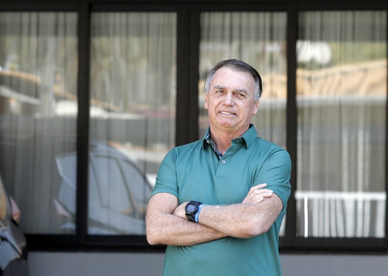 Na segunda-feira (13), Moraes negou um pedido da defesa para revogar a prisão domiciliar. 