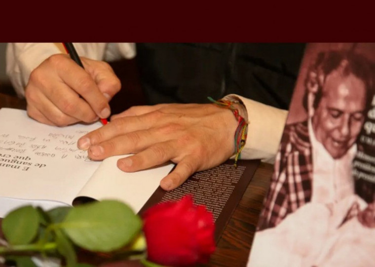 ‘E manchado de Sangue terás que Crescer - Uma Vida de Lutas’ é um relicário de recordações que o escritor Christopher Goulart carrega da família