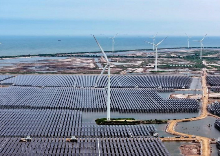 China quer expandir a cooperação em toda a cadeia de abastecimento com mercados emergentes em energias eólica