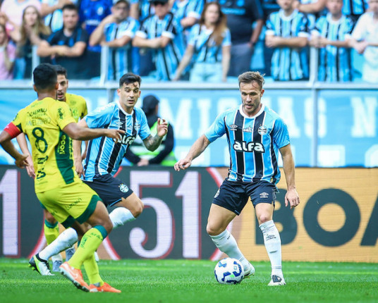 Mesmo com Arthur, Grêmio não consegue superar o surpreendente Mirassol