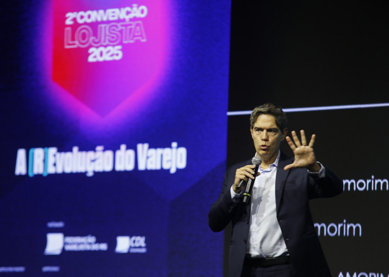 Ricardo Amorim também valorizou os impactos da IA para os negócios