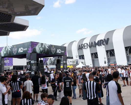 Goleiro Éverson, do Atlético-MG, diz que a filha de 13 anos foi alvo de assédio sexual na Arena MRV