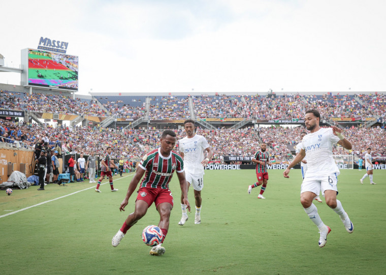 Representantes de Lodi pediram uma liminar para que ele esteja livre para assinar com outro clube imediatamente