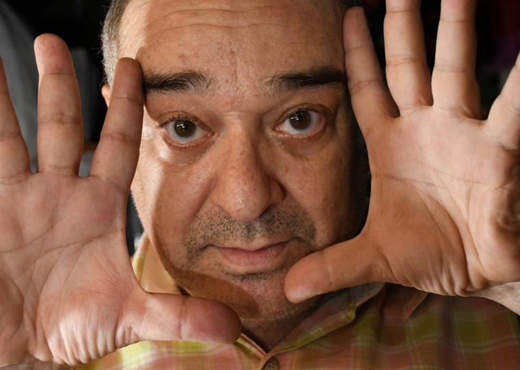 Espetáculo de humor, poesia e música ocupa o palco do Multipalco Eva Sopher com entrada franca