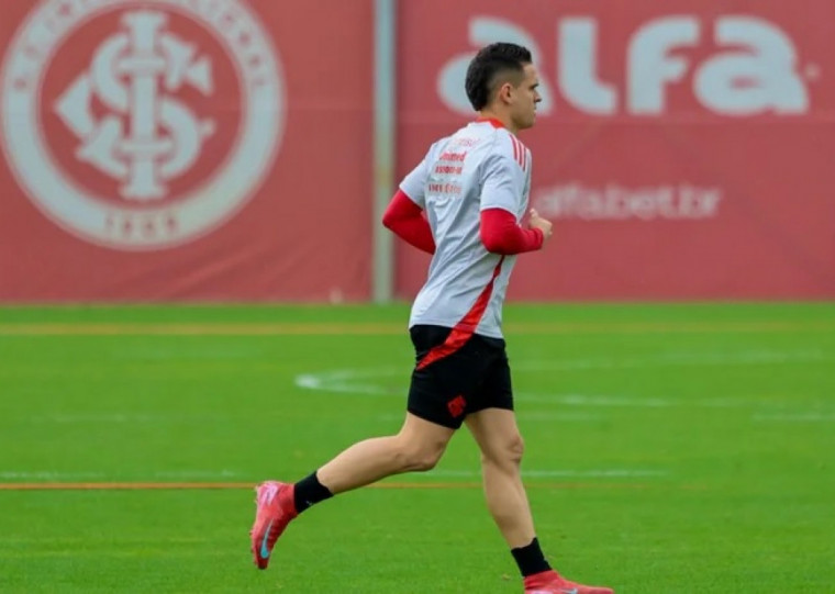 Colombiano é o principal cotado para o comando do ataque colorado