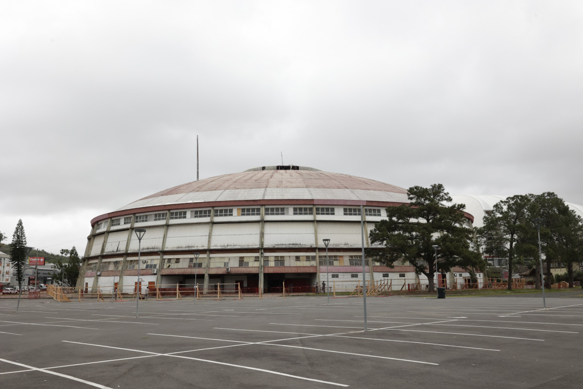 Gigantinho foi inaugurado em 1973 e tem capacidade para 5 mil pessoas | Tânia Meinerz/JC