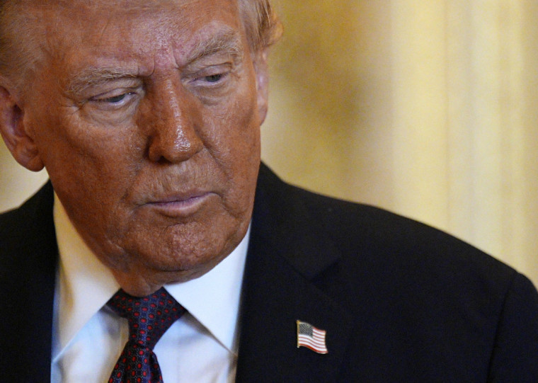 Trump dissq que não vai tolerar atrasos na saída do Hamas 