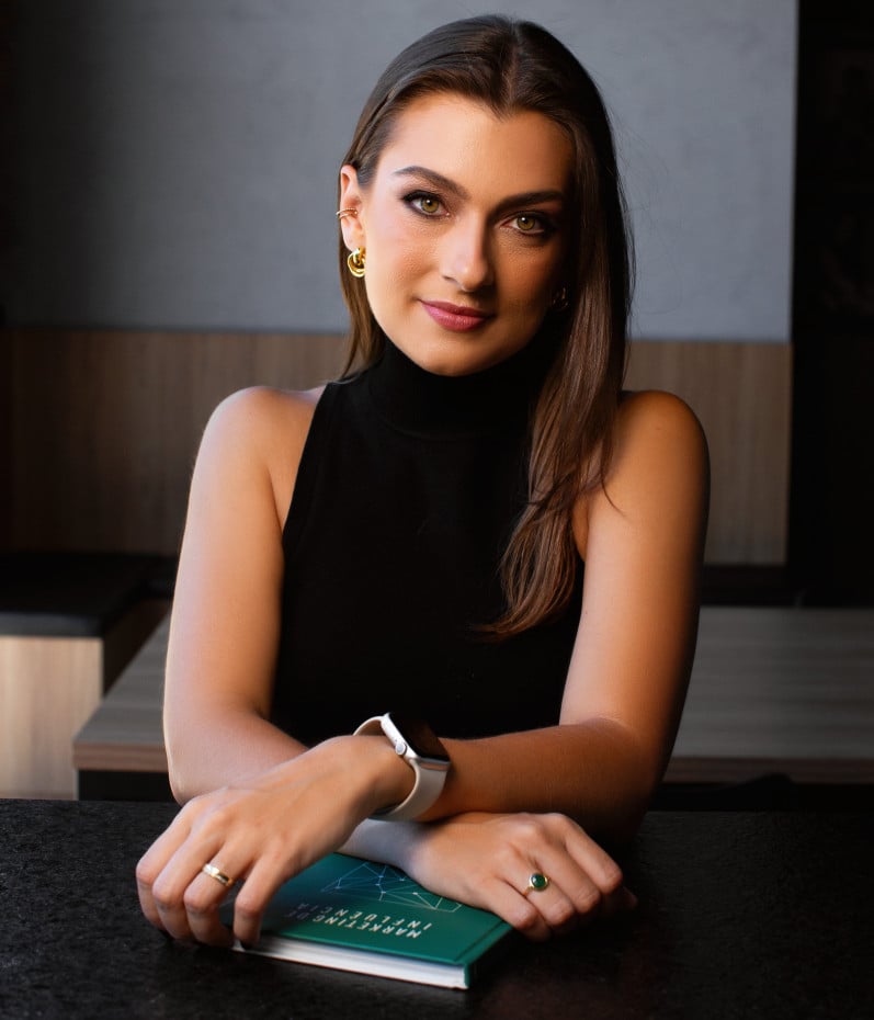 Renata Arteiro &eacute; jornalista e especialista em comunica&ccedil;&atilde;o estrat&eacute;gica Foto: Let&iacute;cia Wolf/Divulga&ccedil;&atilde;o/JC