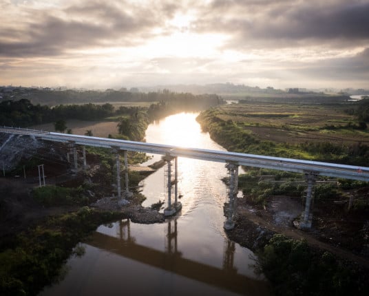 Após tragédia climática, a logística gaúcha segue em reconstrução