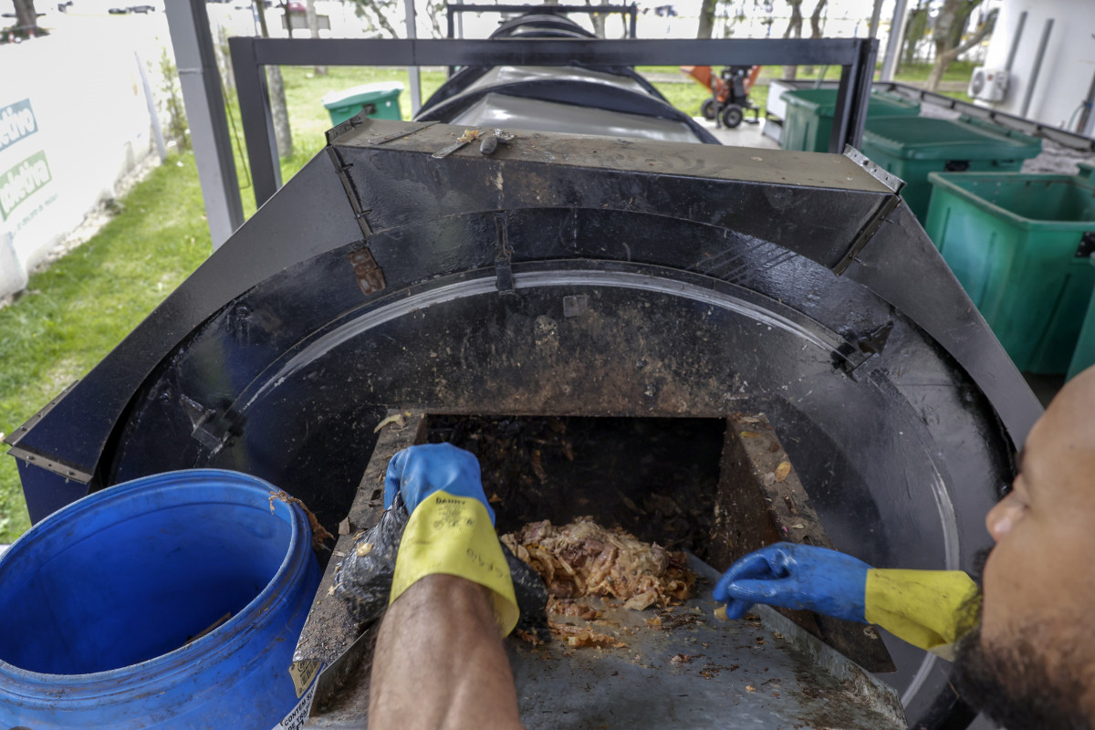 A composteira automatizada tem como objetivo auxiliar empresas em metas de sustentabilidade | TÂNIA MEINERZ/JC