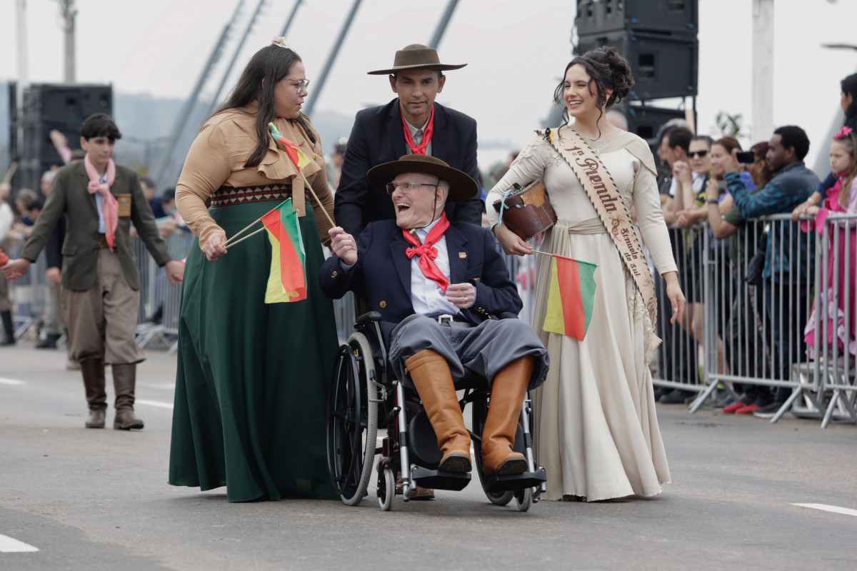 Patrono dos Festejos Farroupilhas 2025, M&aacute;rio Mattos, celebra o 20 de setembro | T&Acirc;NIA MEINERZ/JC