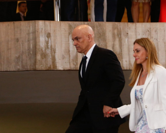 Site de escritório de esposa de Moraes é retirado do ar