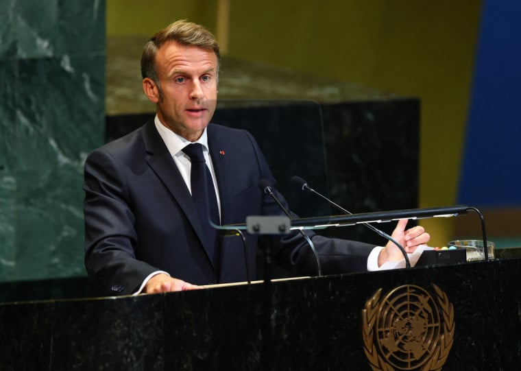 Macron nunciou oficialmente nesta segunda-feira a decis&atilde;o francesa