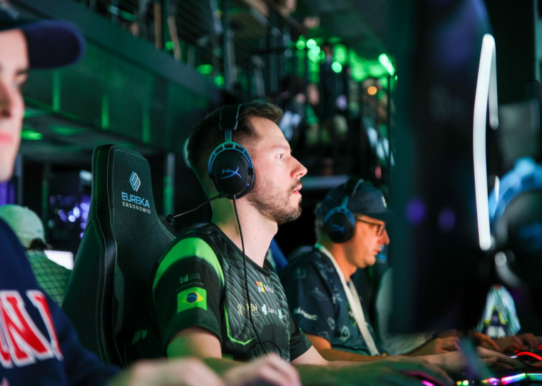 Klinsmann é o organizador do Campeonato Brasileiro de Excel	