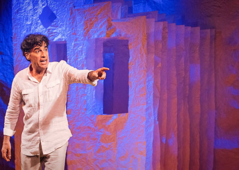 Um dos grandes nomes da dramaturgia brasileira, ator estará em Canoas na quarta (24) e Gravataí na sexta (25)