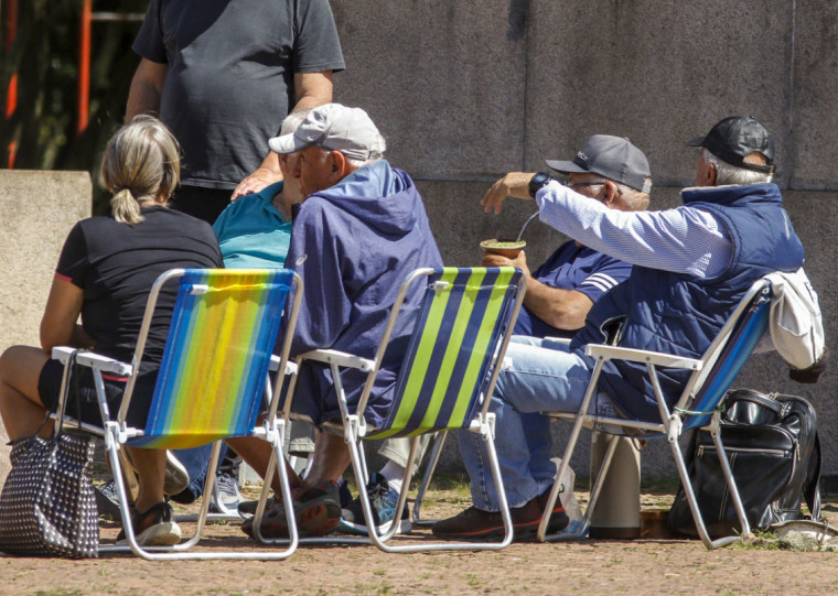 Órgão espera que o número de habitantes cresça até o pico de 220,43 milhões em 2041