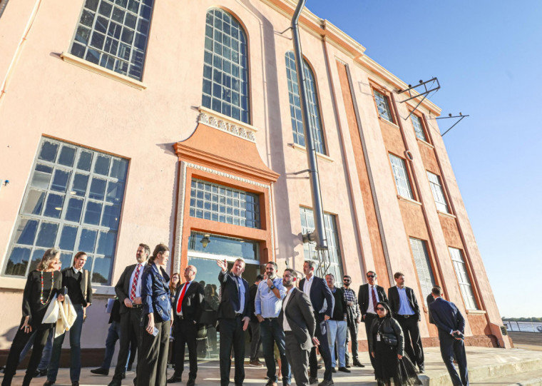 Representantse da prefeitura, da SPU e outros órgãos fizeram uma visita técnica a Usina do Gasômetro.