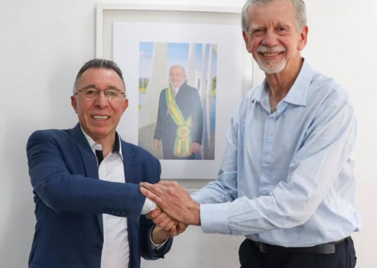 Presidente do PT no RS celebrou retorno de Fortunati ao partido