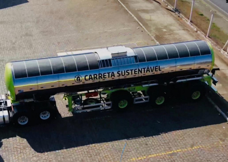 Carreta sustentável Ambipar