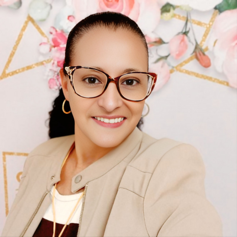 Claudia Pereira comanda a marca de acessórios Cores do Brasil Foto: Arquivo Pessoal/Divulgação/JC