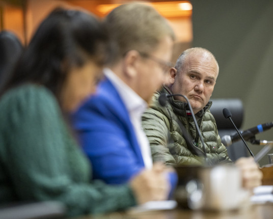 Vereador revela que sofreu pressão para pagamento de propina ao Dmae