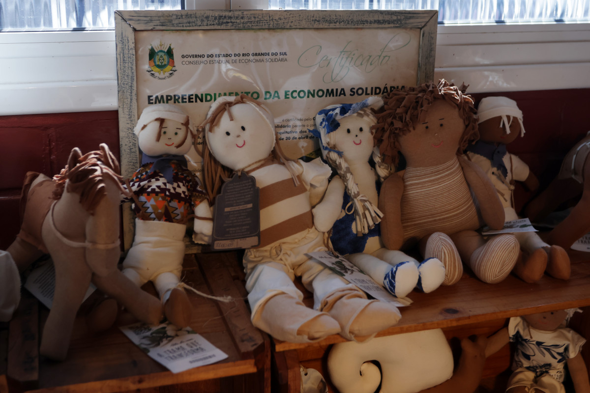 Na sede da Associa&ccedil;&atilde;o Nossa Vila Aparecida, acontecem as atividades da Justa Trama e do banco comunit&aacute;rio Justa Troca | DANI BARCELLOS/ESPECIAL/JC