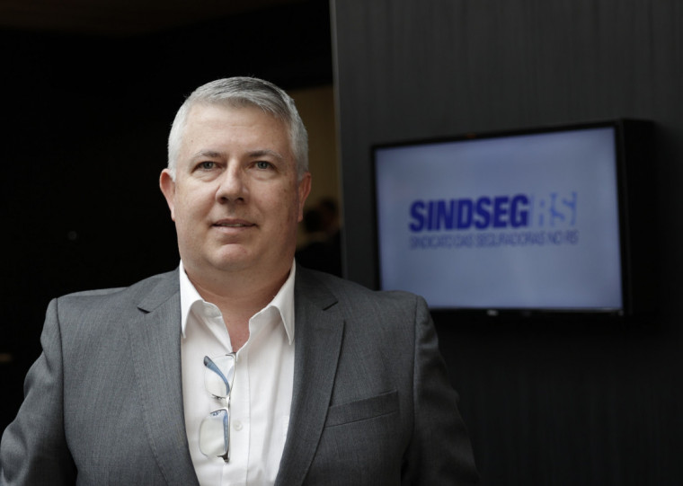 Ederson Daronco lidera as comemorações de 130 anos do sindicato